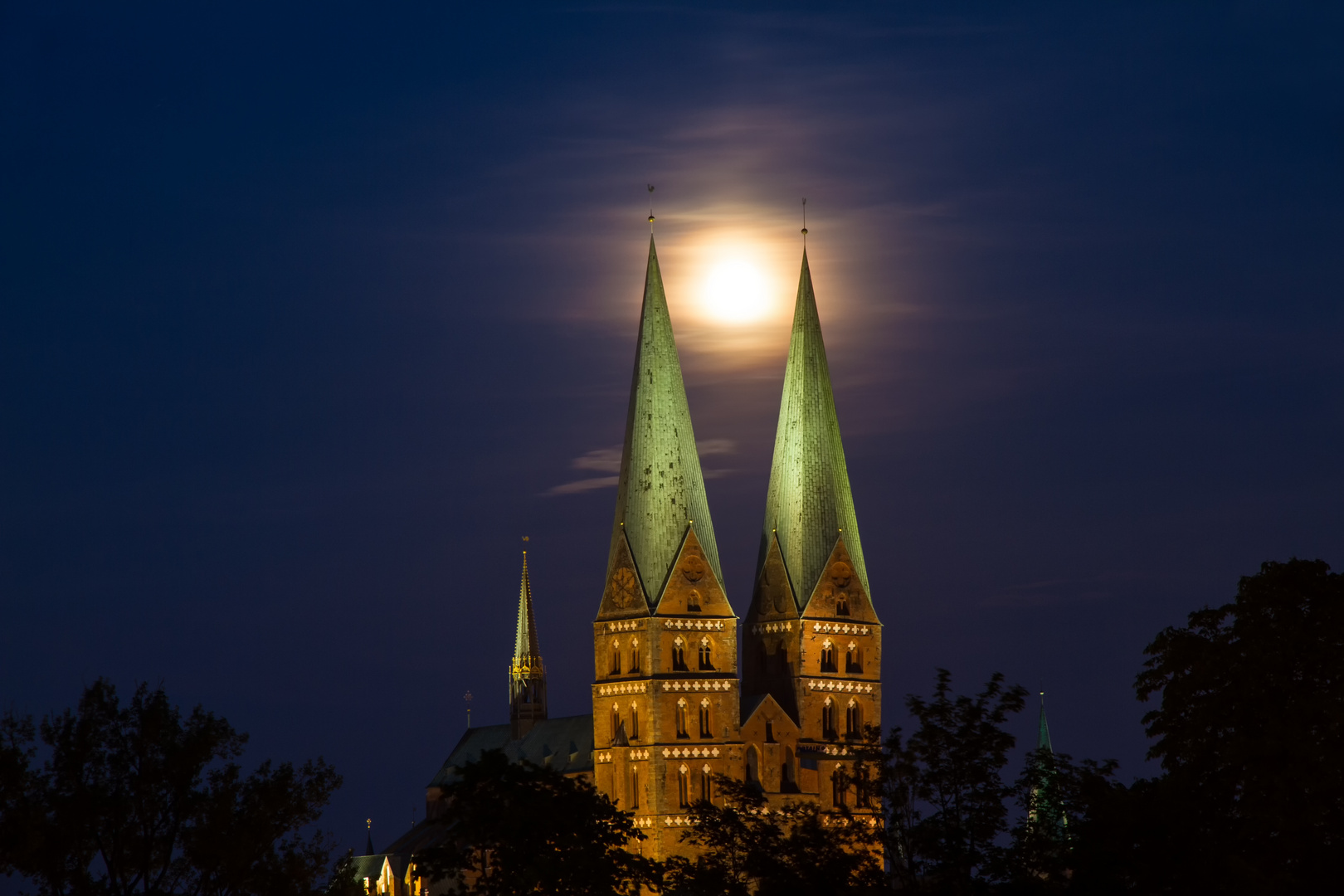 Lübeck bei Nacht