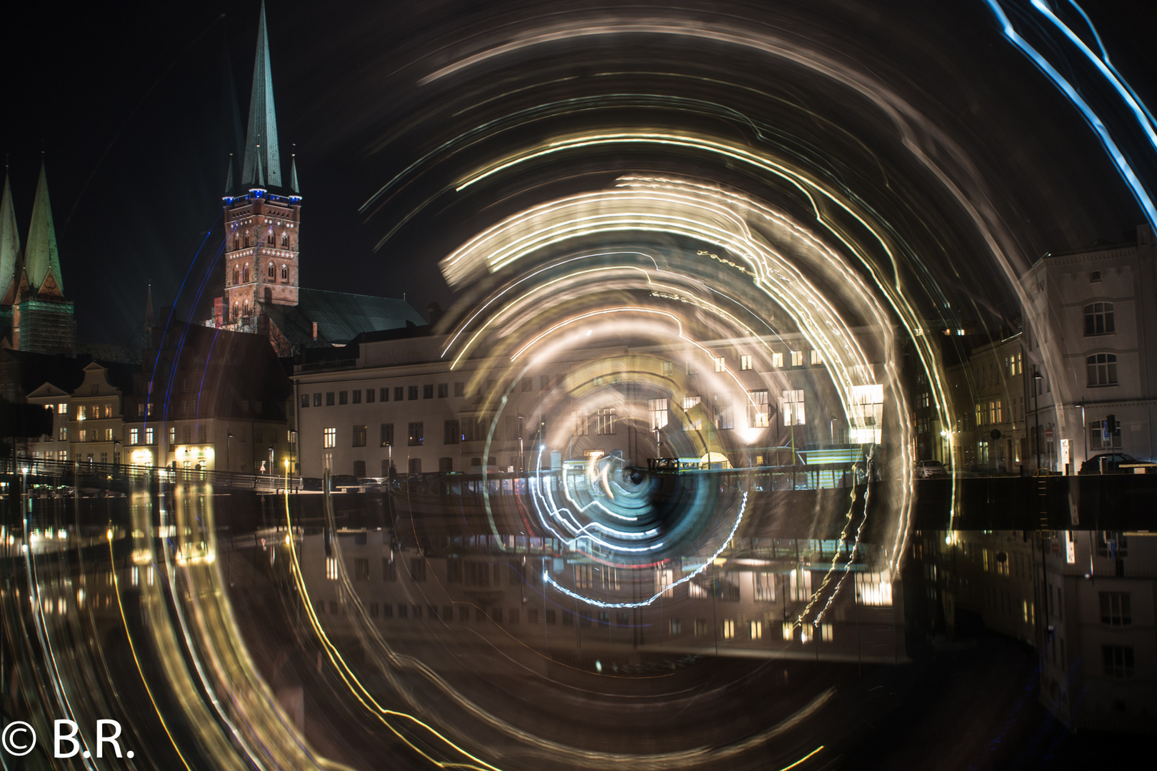 Lübeck bei Nacht