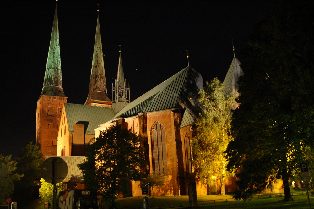 Lübeck bei Nacht