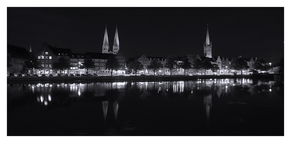 Lübeck bei Nacht