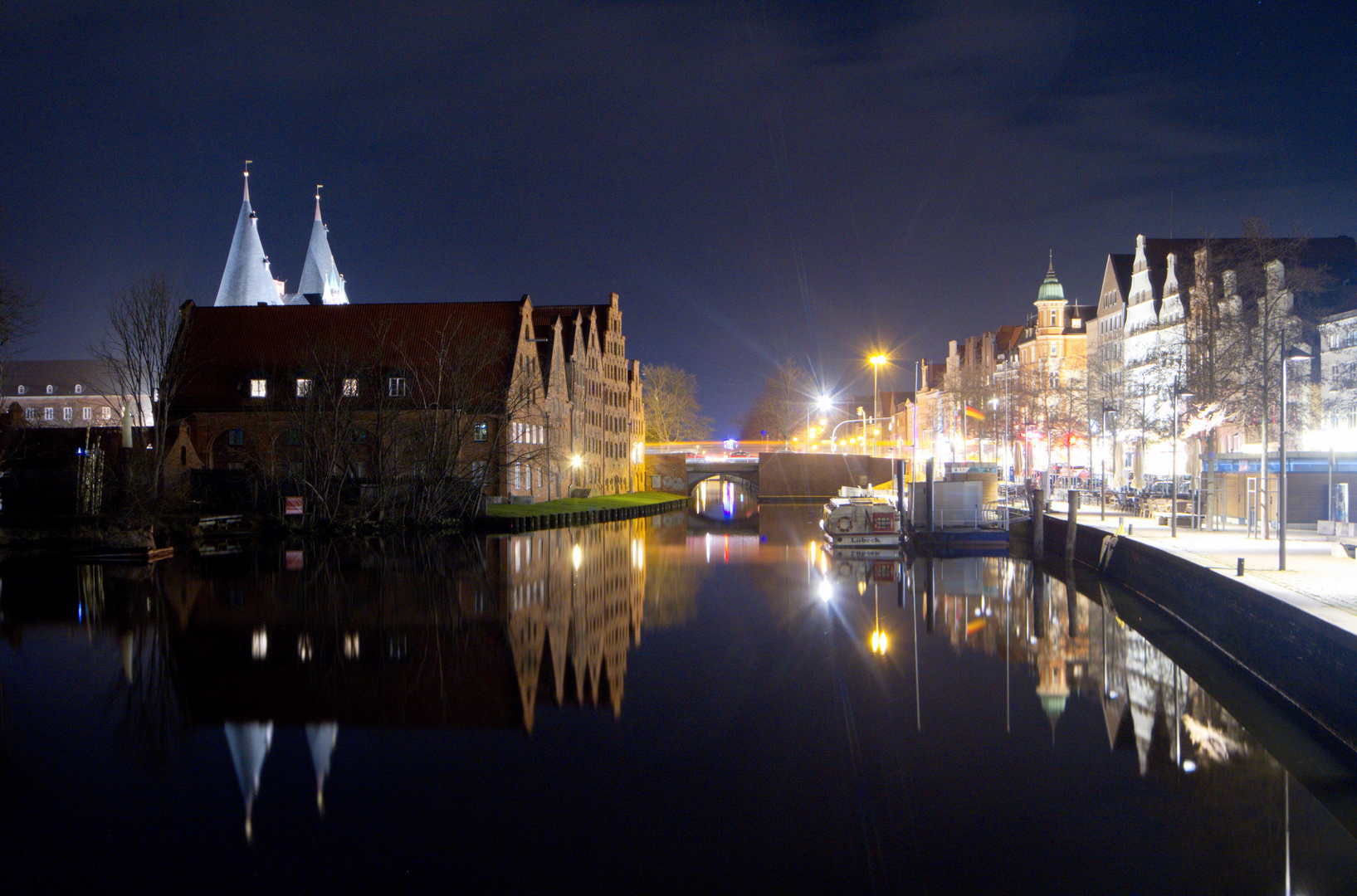 Lübeck bei Nacht