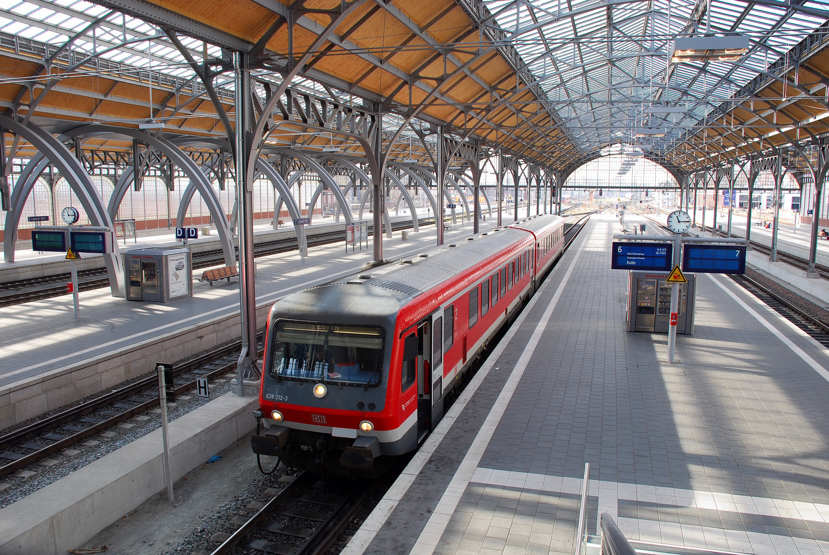 Lübeck Hauptbahnhof - Noch ohne Draht # 2