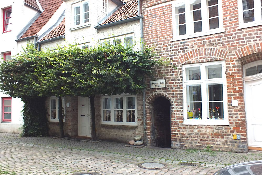 Lübeck - hellgrüner Gang