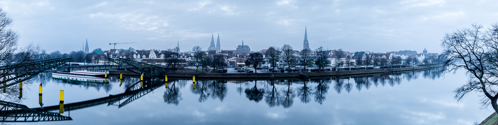 Lübeck im Einheitsgrau...