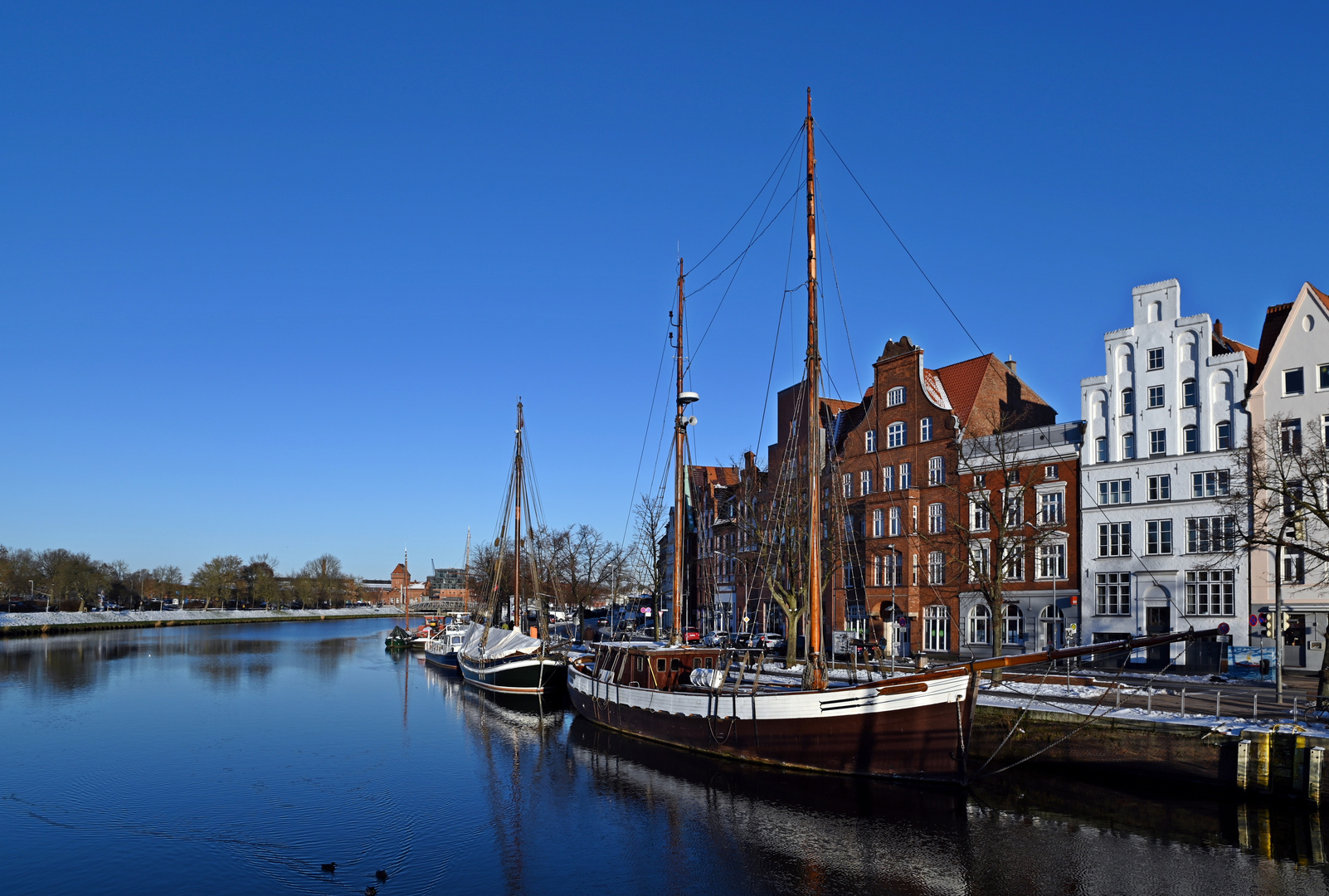 Lübeck im Winter 2021 an der Untertrave.