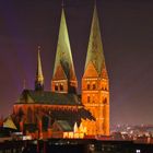 LÜBECK - Marienkirche bei Nacht