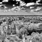 Lübeck mit Holstentor von Oben