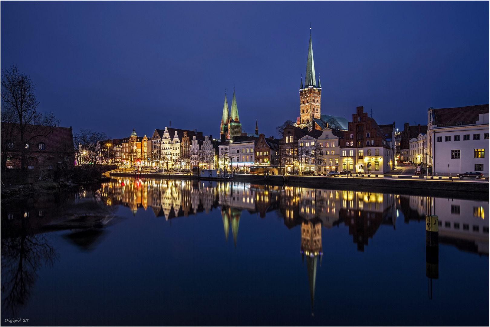 Lübeck Skyline 2016-01