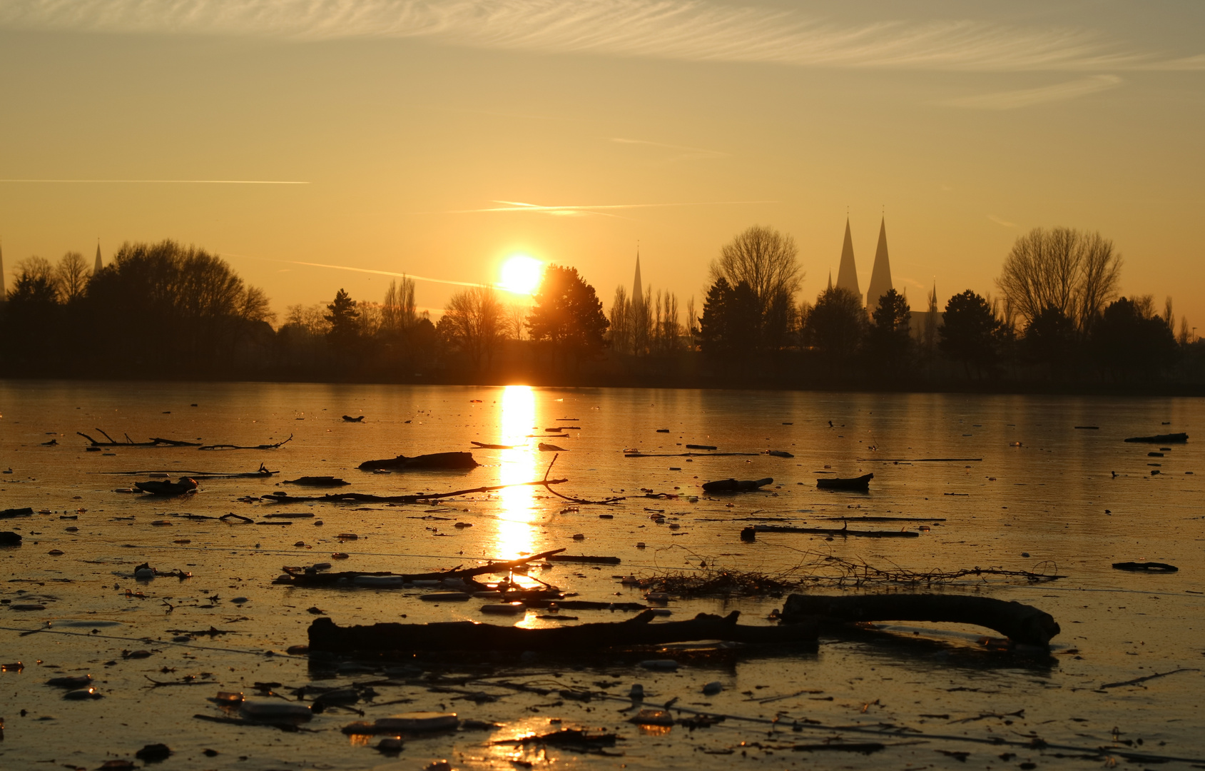 Lübeck Sonnenuntergang