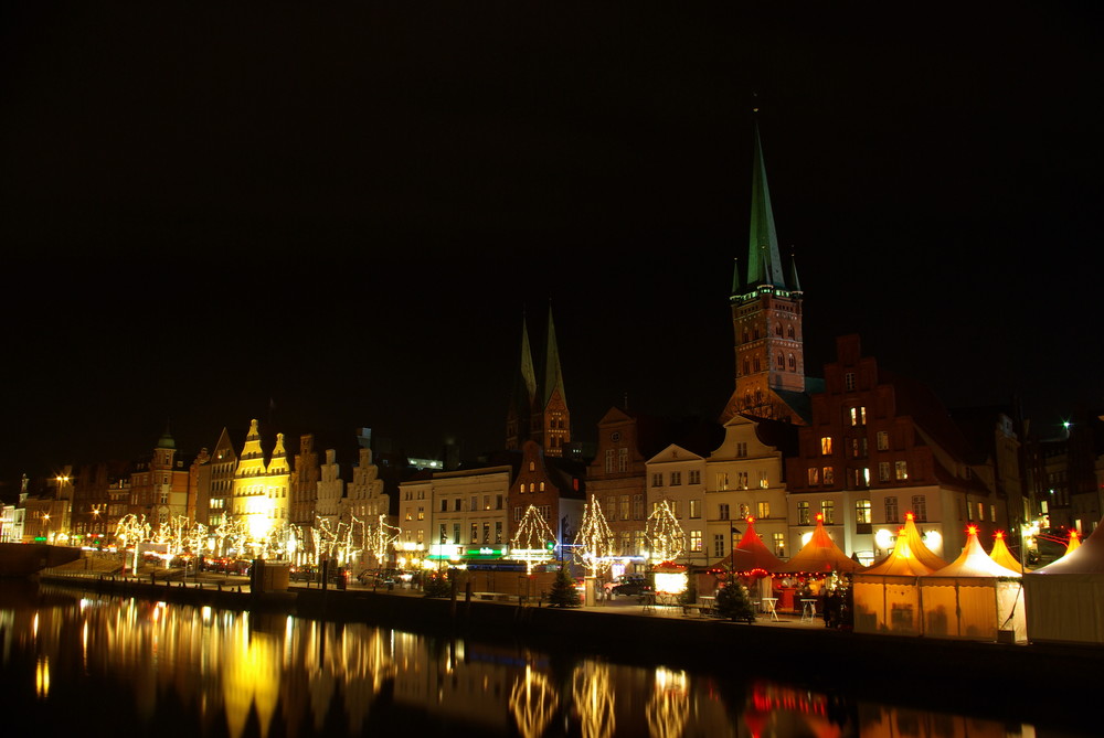 Weihnachten 2022 Lübeck Lübeck zu Weihnachten Foto & Bild deutschland, europe, schleswig