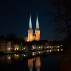 Lübecker Dom bei Nacht