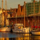 Lübecker Hafen beim Sonnenuntergang