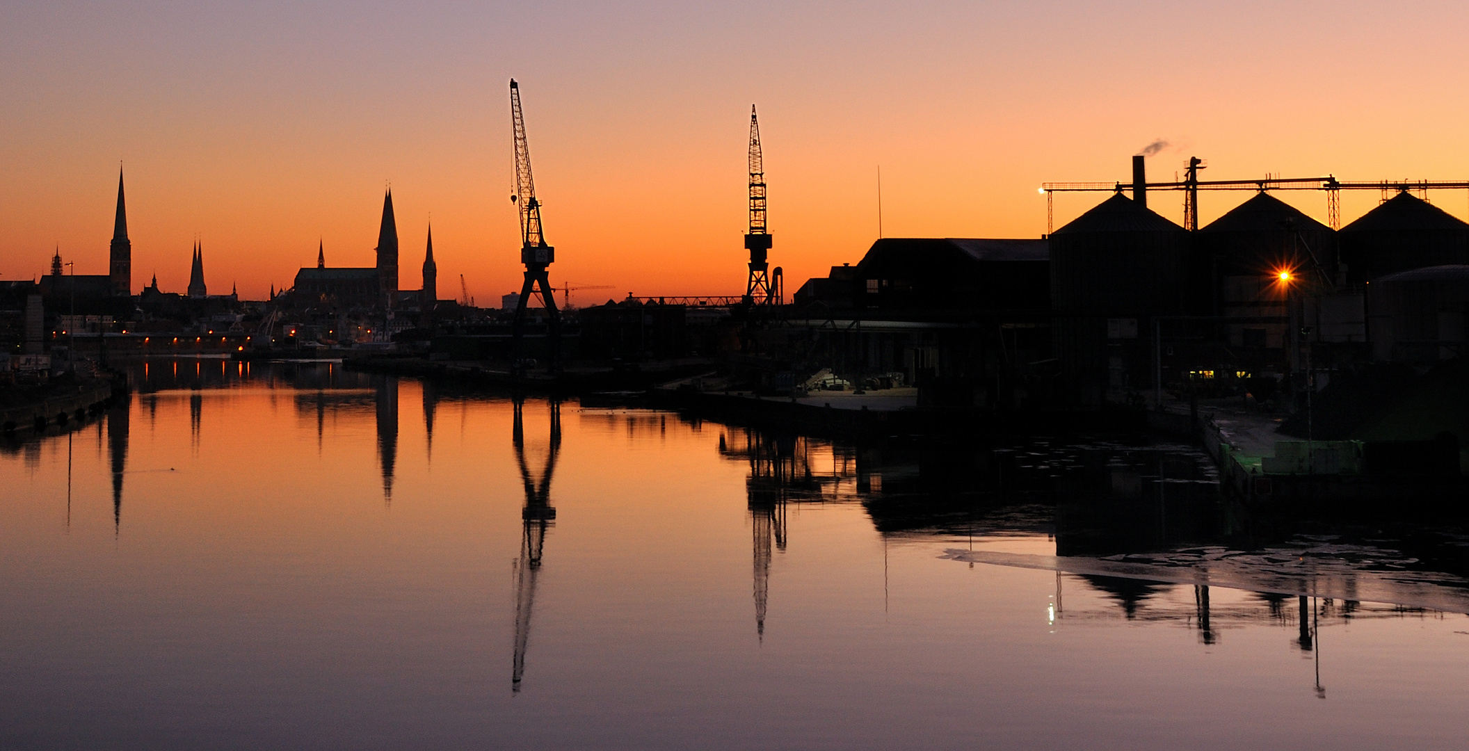 Lübecker "Skyline" von der Nordtangente