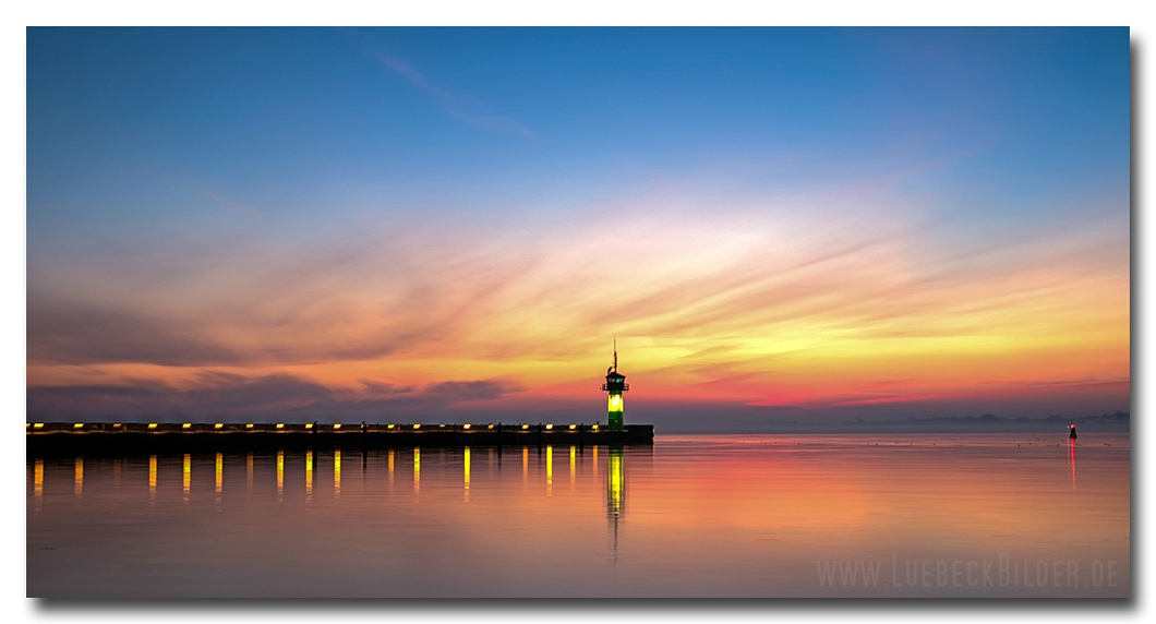 Lübeck/Travemünde Mole an der Hafeneinfahrt