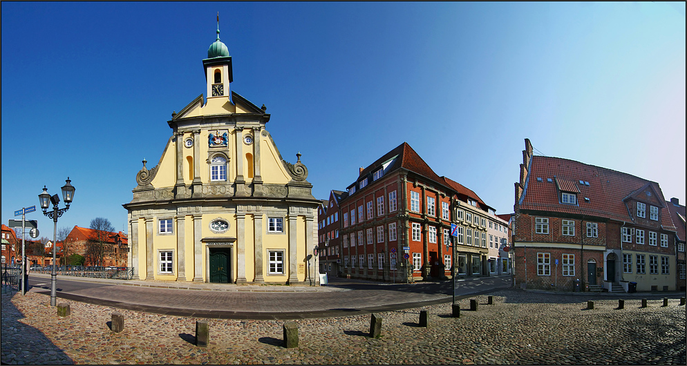 * Lüneburg *