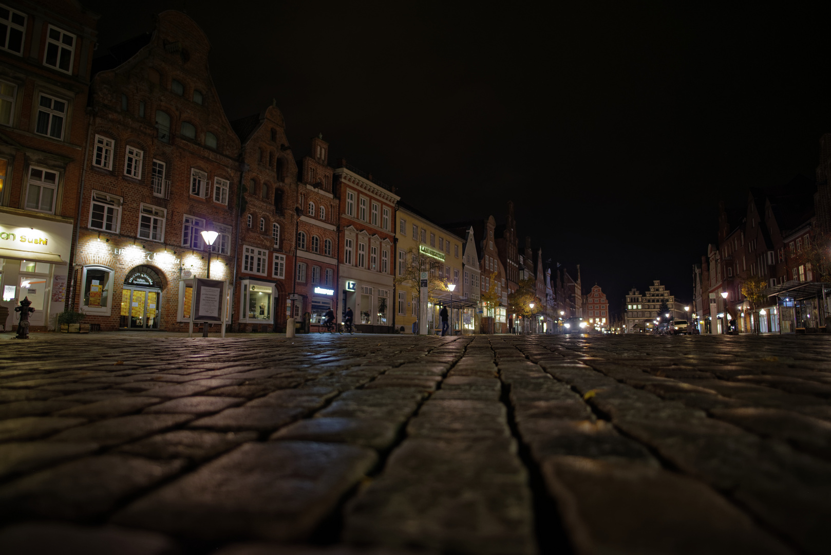 Lüneburg at Night - Am Sande (Ant Man Perspektive)