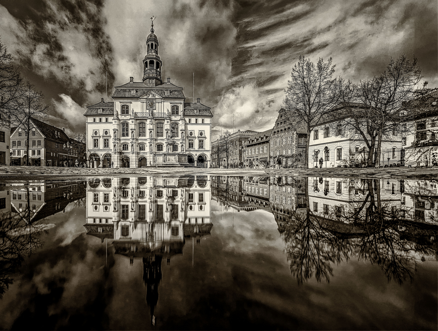 Lüneburg Rathaus Land unter 