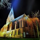 Lüneburger Kirche in Adventsbeleuchtung