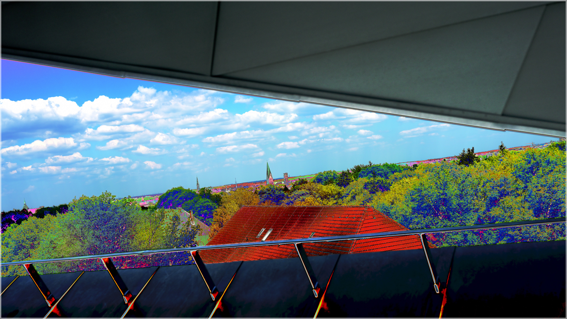 Lüneburgs Skyline – surrealer Blick von der Leuphana