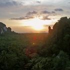 Luftaufnahme aus der Provinz Krabi in Richtung Ao Luek