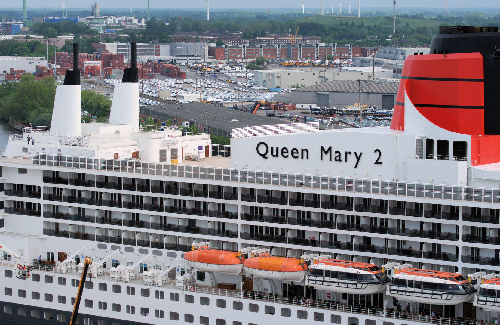 Luftaufnahme der ,, Queen Mary 2 ''