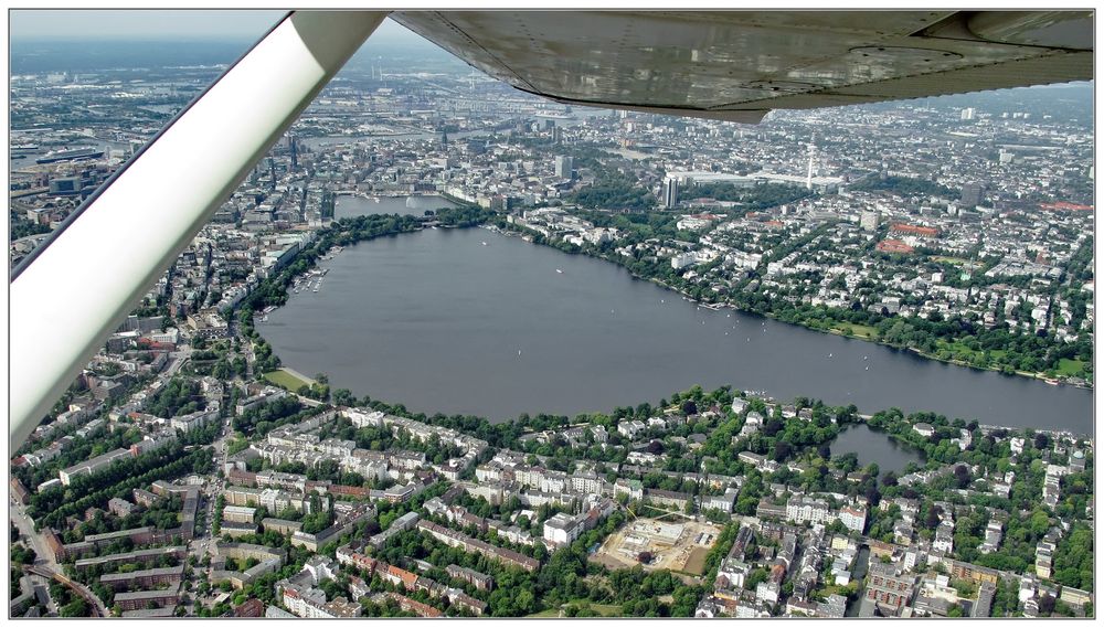 Luftaufnahme Hamburg v. der Aussen- u. Binnenalster