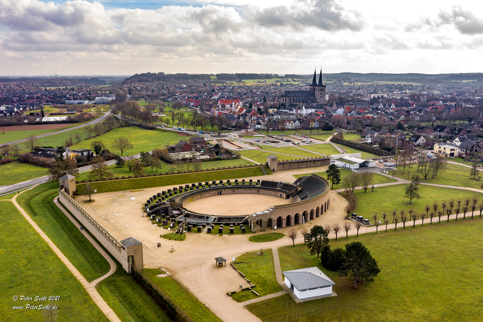 Luftaufnahme vom archäologischen Park in Xanten