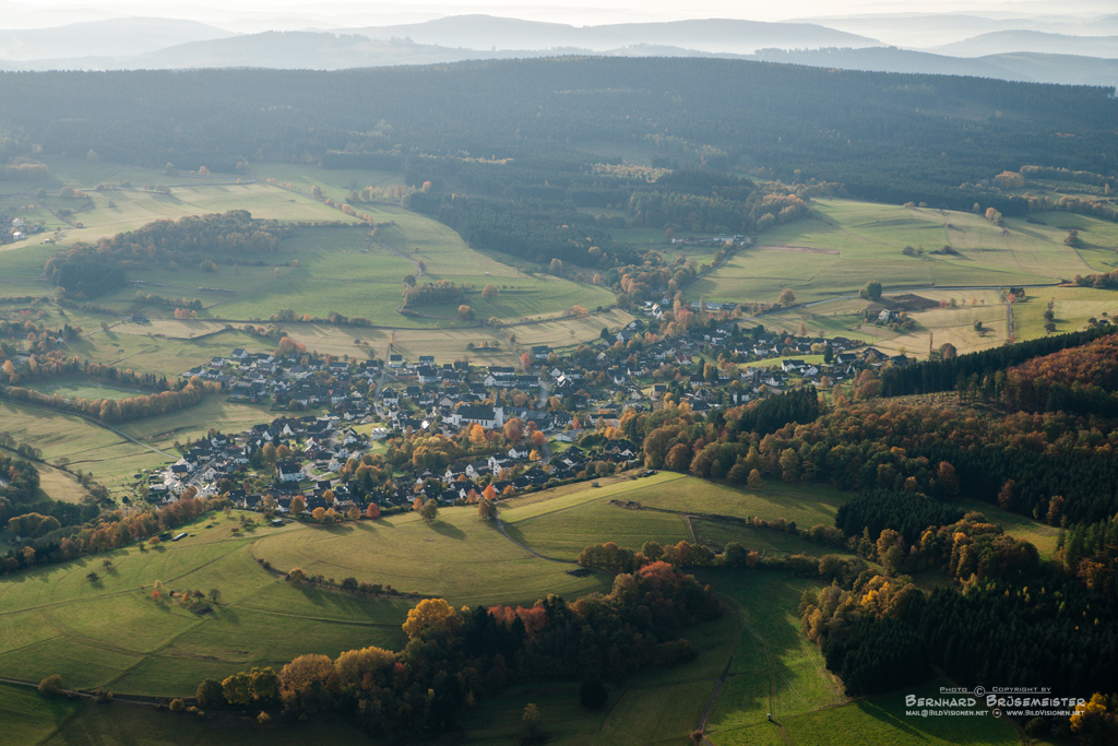 Luftaufnahme von Irmgarteichen / Siegerland