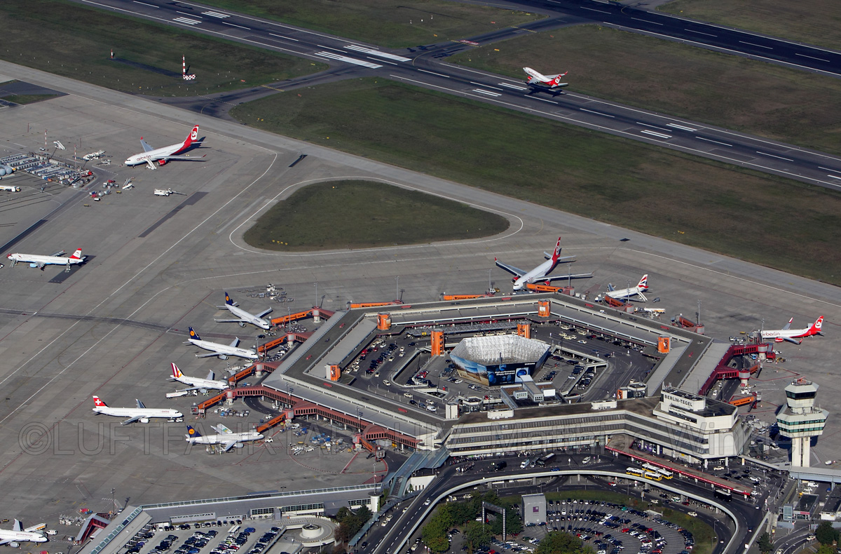 Luftbild Flughafen Berlin-Tegel