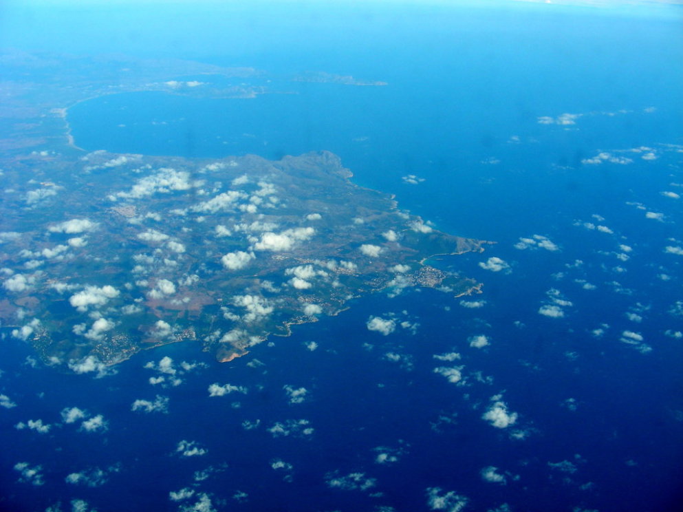 Luftbild von Cala Ratjada über Alcudia bis Formentor