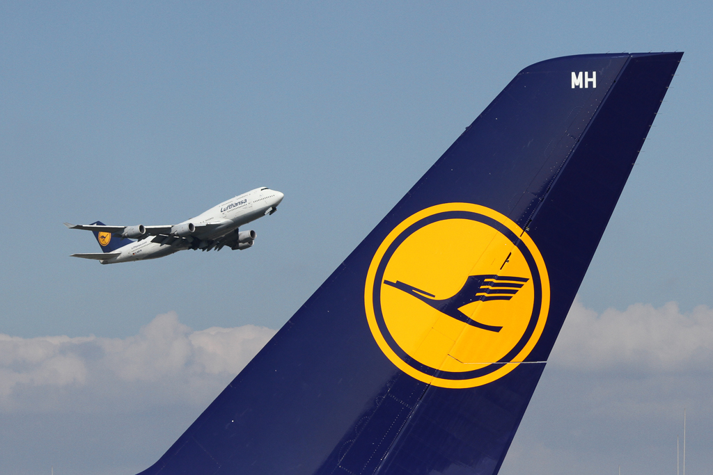 LUFTHANSA