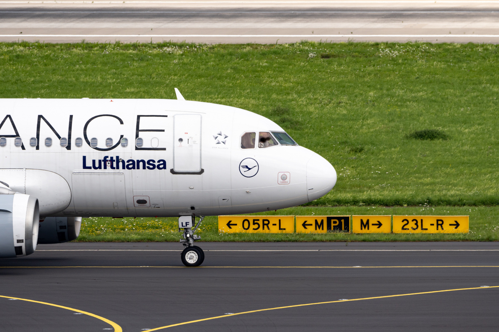 LUFTHANSA