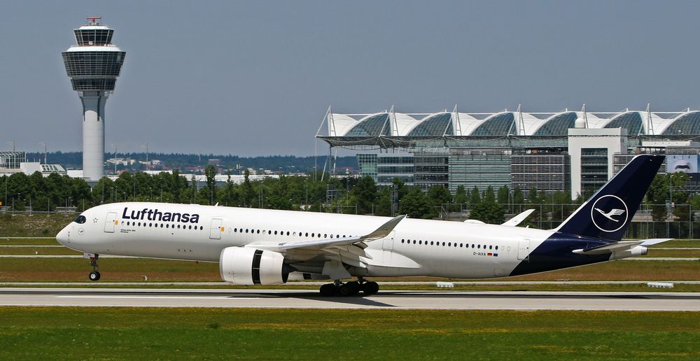 LUFTHANSA