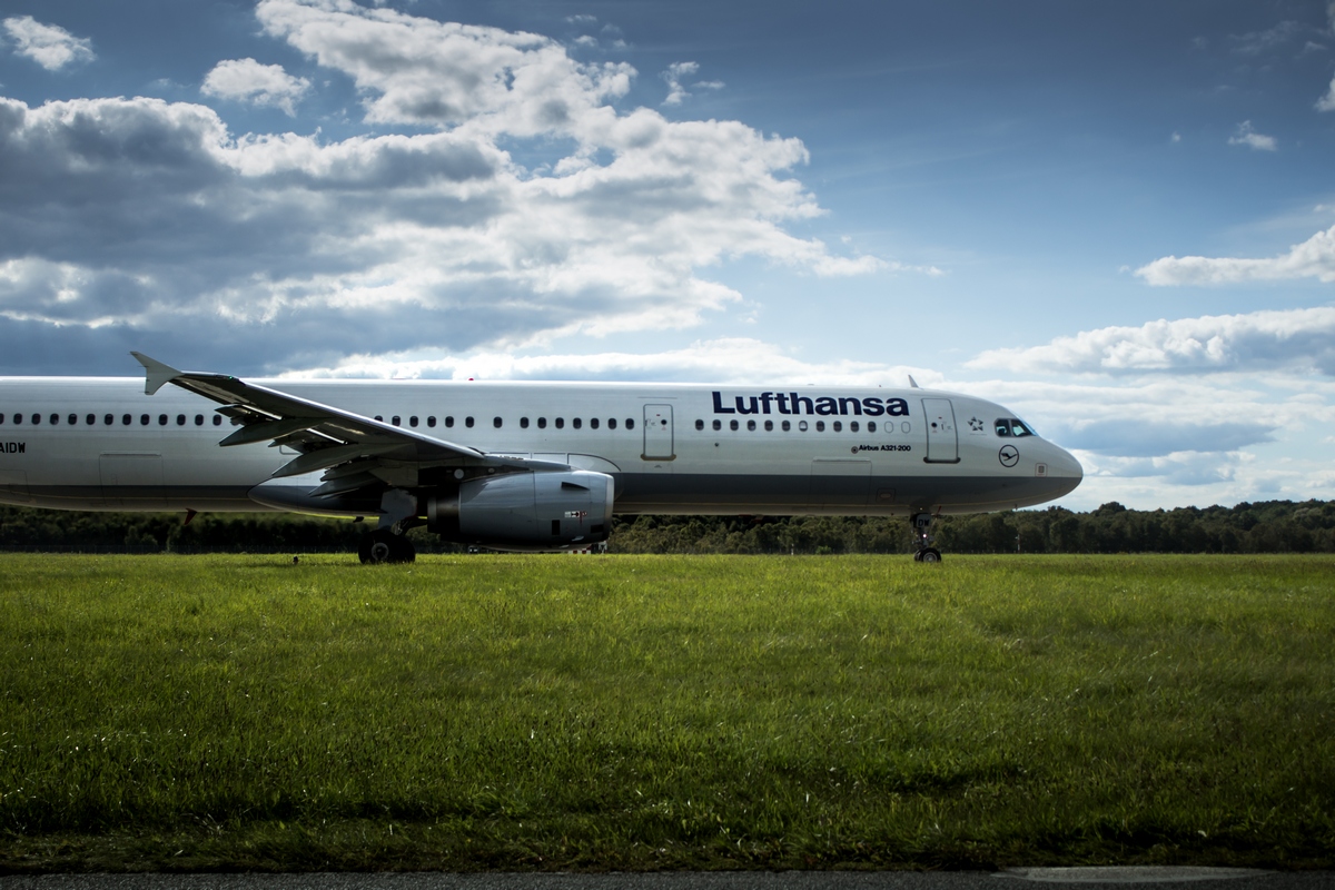 Lufthansa A321 - Fuhlsbüttel