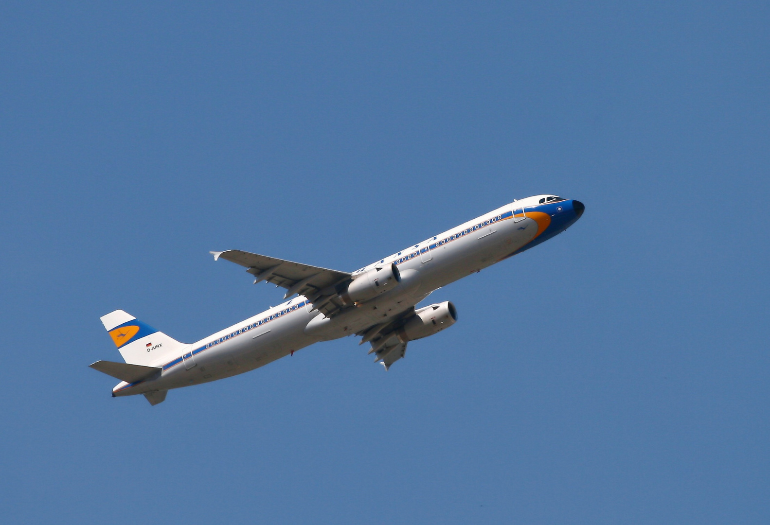 Lufthansa Airbus A321-131