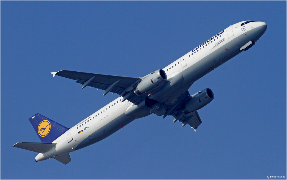 Lufthansa Airbus A321....