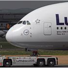 Lufthansa Airbus A380-800 "Tokio" auf dem Weg zum Hangar