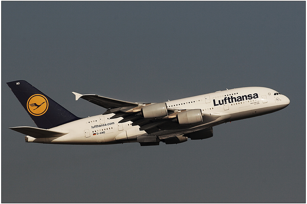 Lufthansa Airbus A380-841 (D-AIMD)