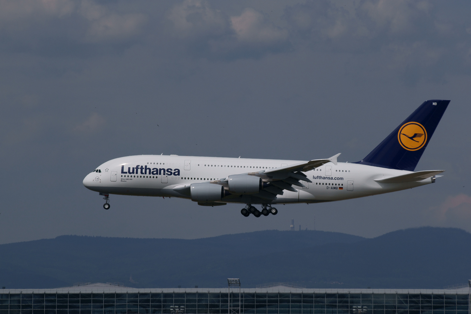 Lufthansa Airbus A380 München (D-AIMB) in Frankfurt am Main