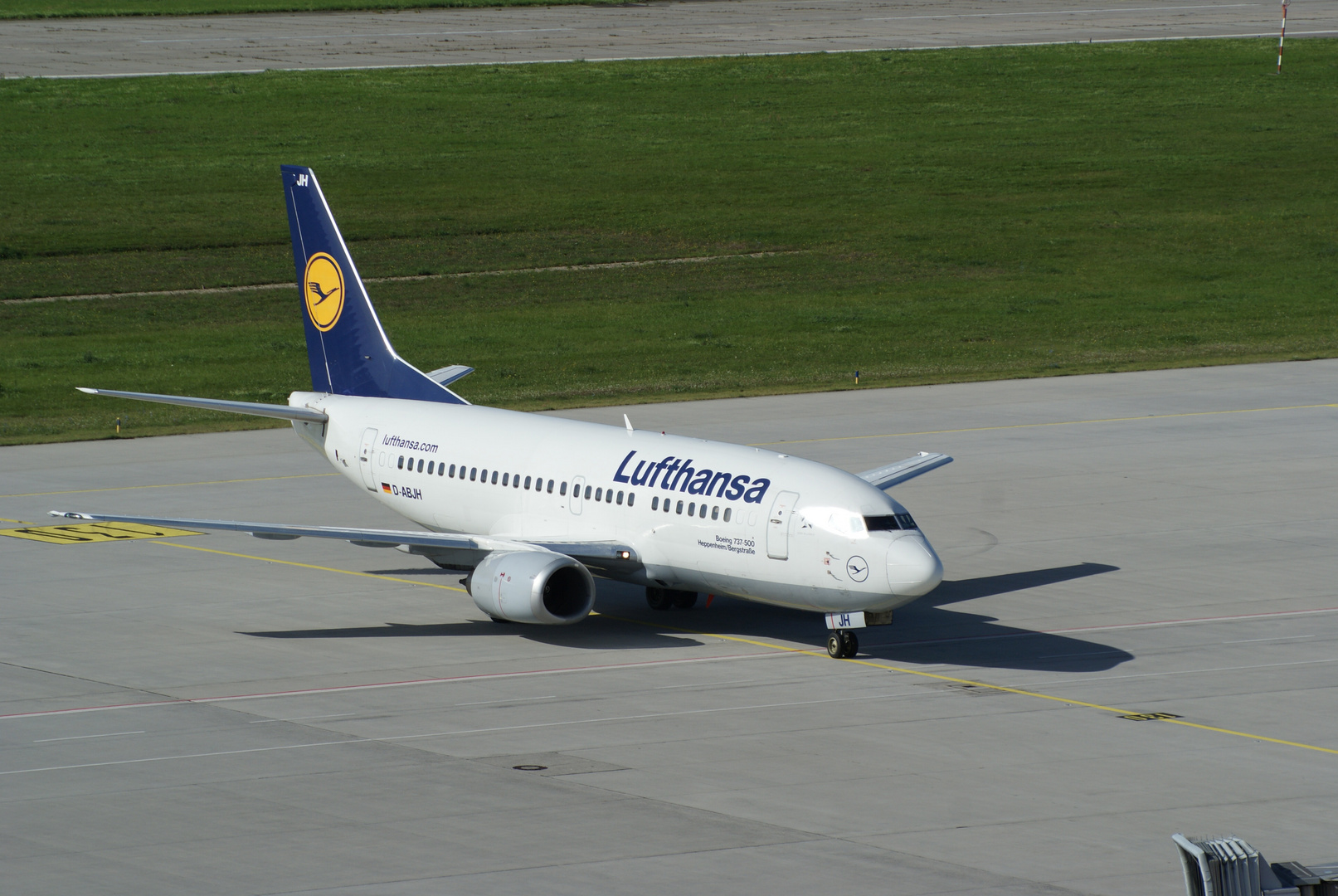 Lufthansa B737/500