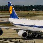 Lufthansa B7747-8I Retro