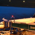 Lufthansa bei Nacht