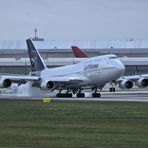 Lufthansa Boeing 747-400 Landung