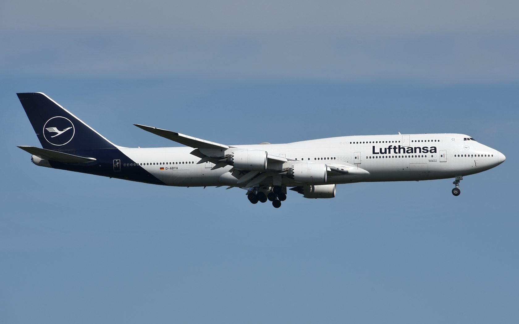 Lufthansa Boeing 747-8 D-ABYA 