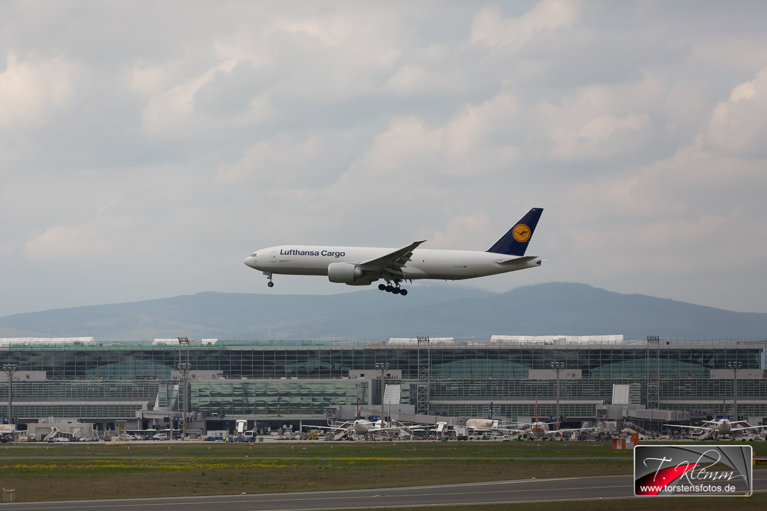 Lufthansa Cargo Boeing 777F D-ALFB