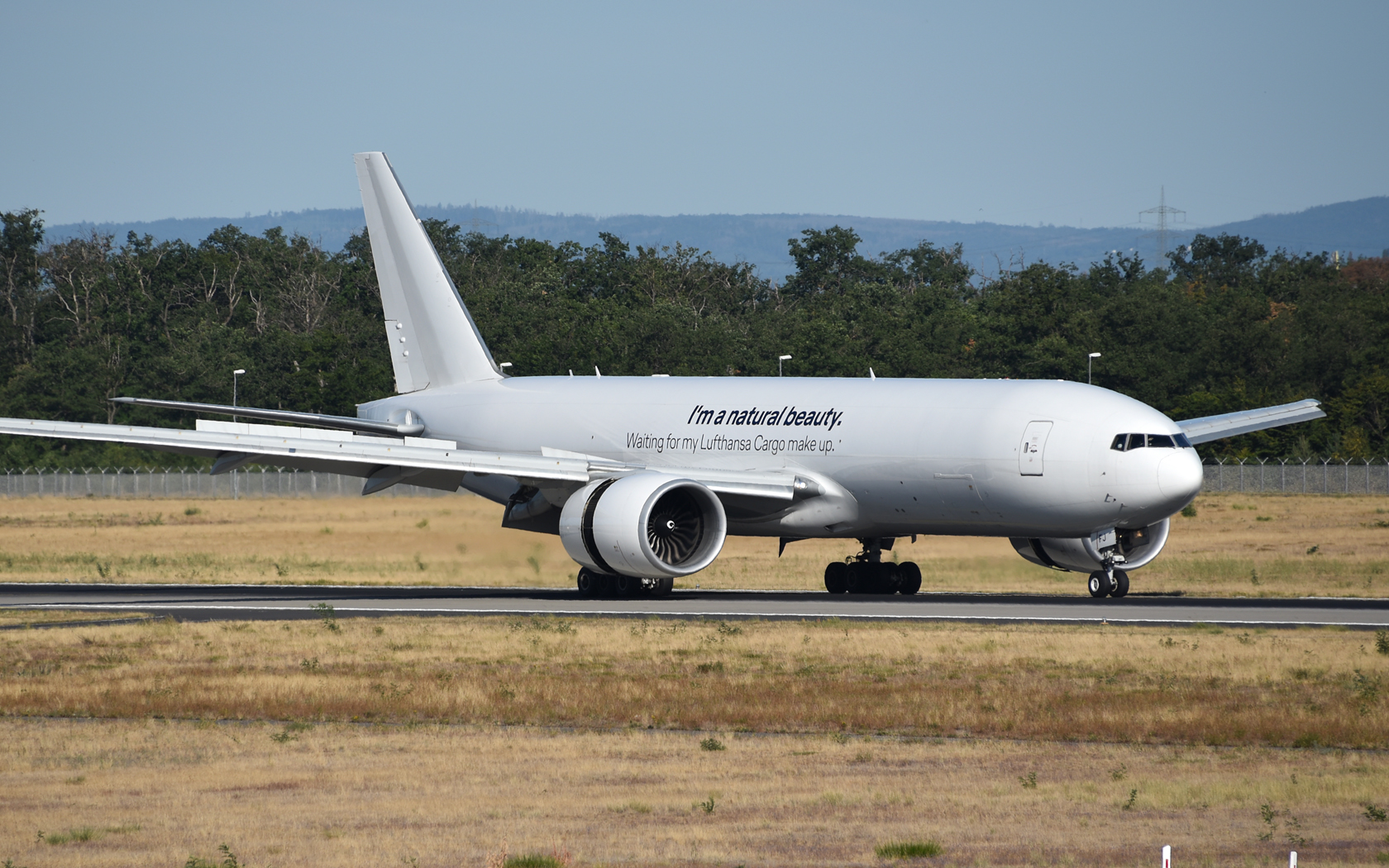 Lufthansa Cargo Boeing 777F D-ALFJ 