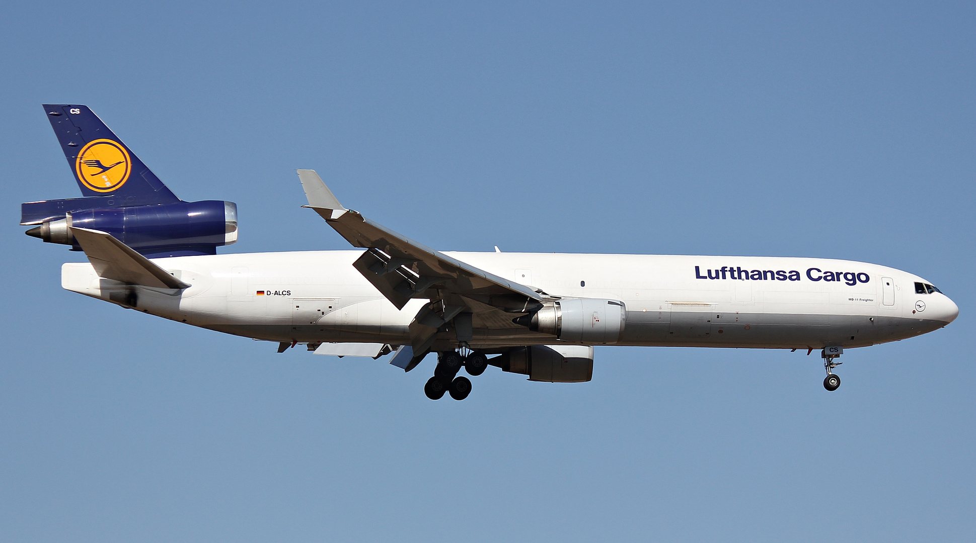 Lufthansa Cargo McDonell Douglas MD-11F D-ALCS