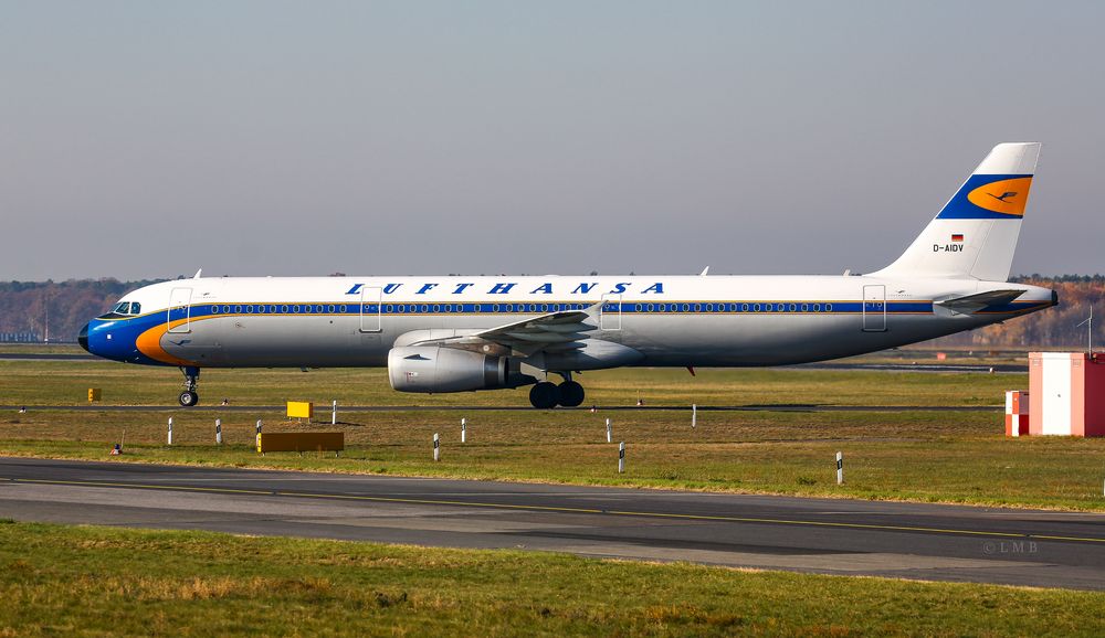 Lufthansa Delta Viktor