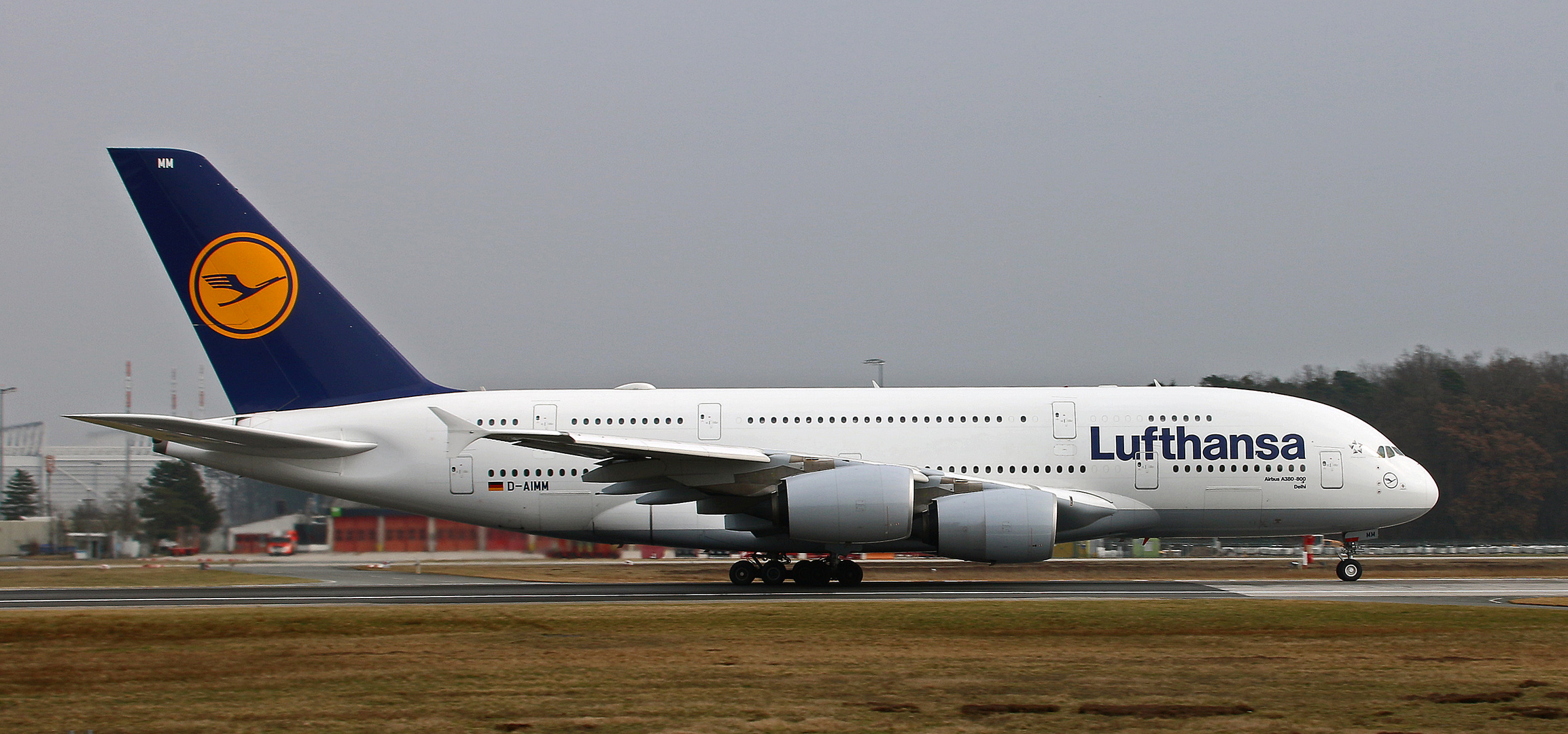 LUFTHANSA