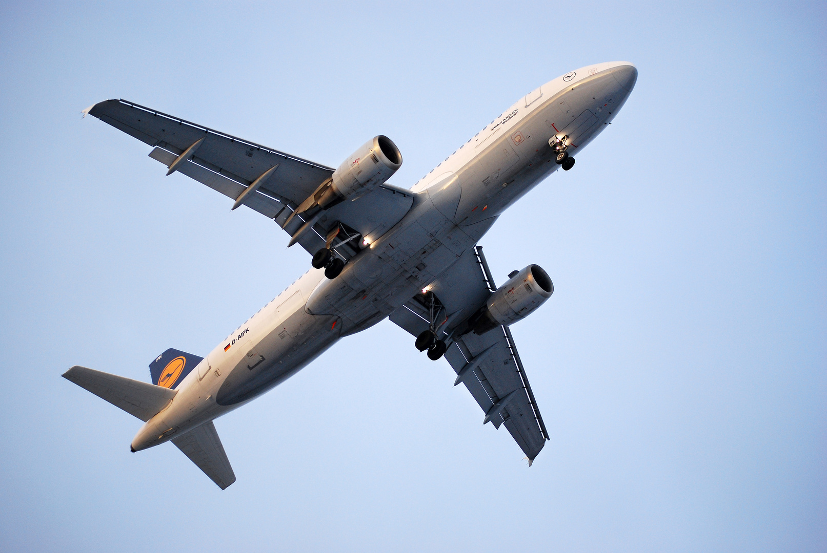 Lufthansa im Anflug auf Köln-Bonn